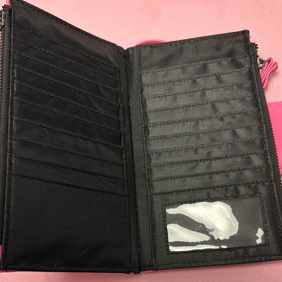 Ed Hardy Vibrant Pink Embossed Wristlet - Picture 4 of 8